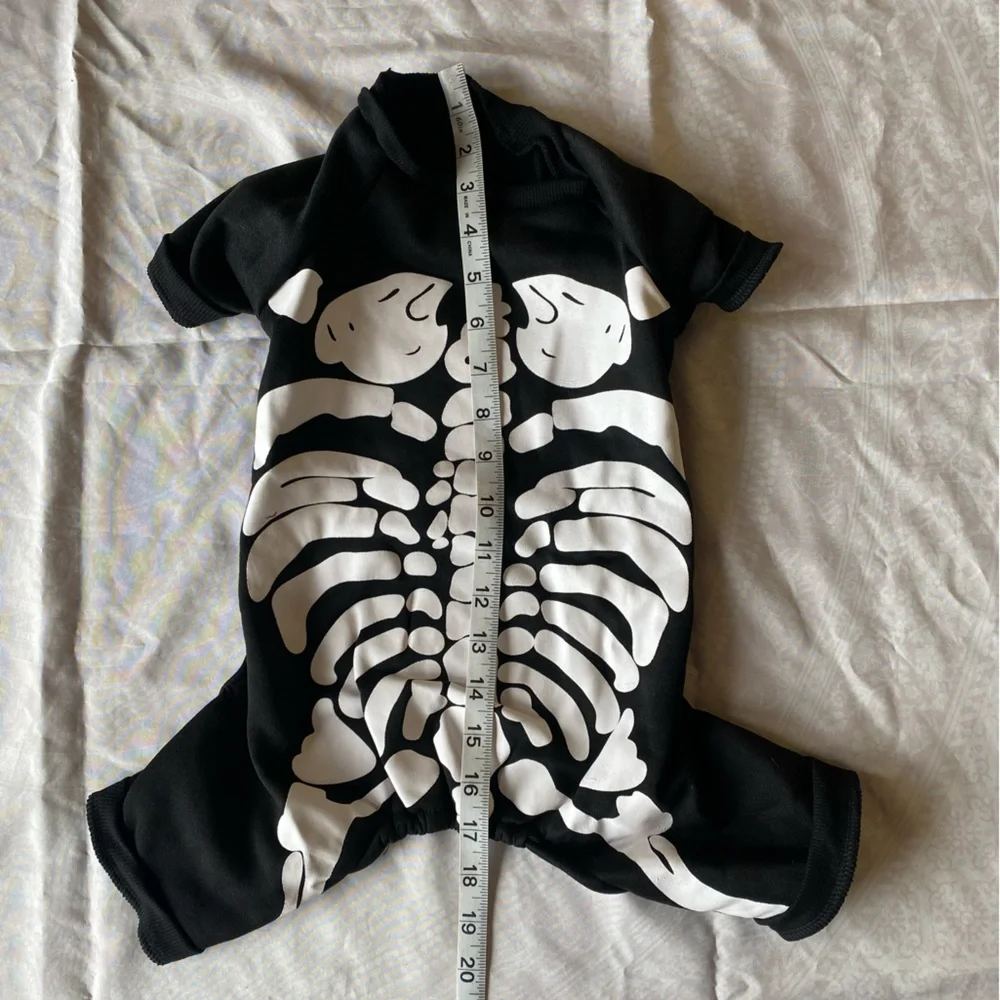 Black Skeleton Print Dog Costume Size XL. NWOT Excellent Condition!